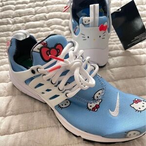 Nike hello kitty shoes